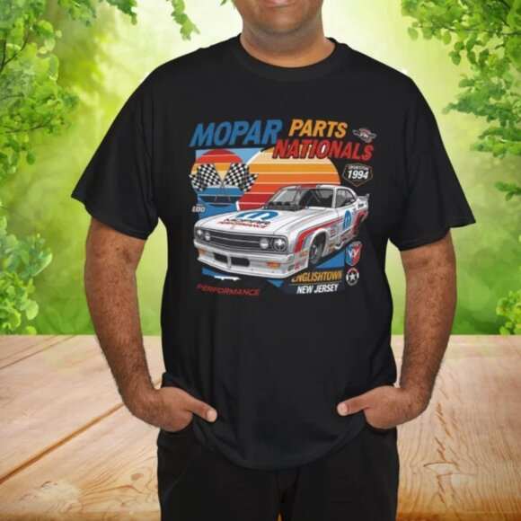 Vintage Mopar Racing Performance Logo Mens Black T-shirt American - Picture 1 of 6